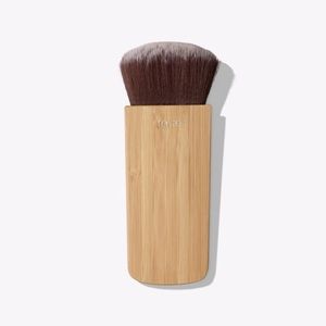 Tarte swirl power cheek brush